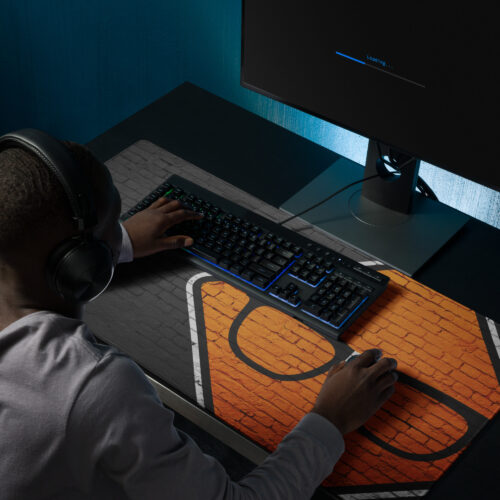 Gaming mouse pad